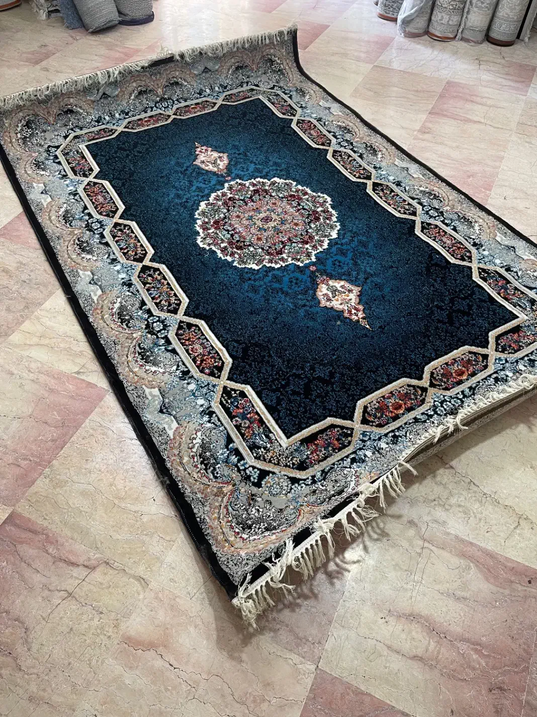 ۵تخته فرش۷۰۰شانه|فرش|فردیس, فردیس|دیوار