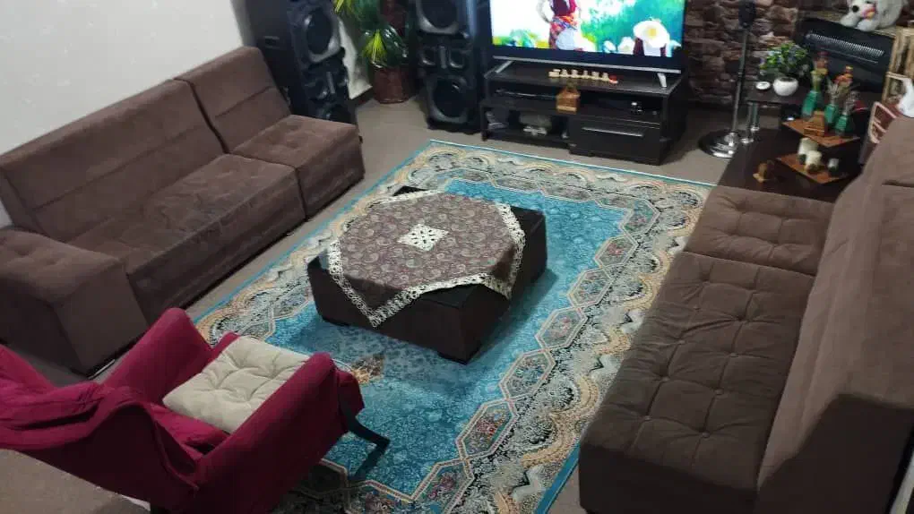 مبل بسیار تمیز|مبلمان خانگی و میز عسلی|شاهینشهر, شهرک میلاد|دیوار