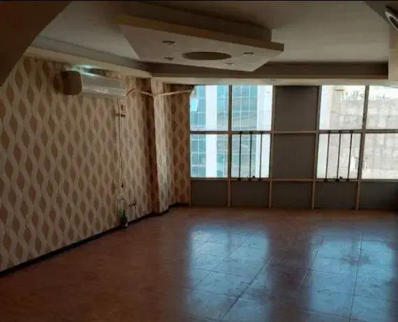 ۶۰ متر/ تک واحد/آسانسور/ سندار/ انقلاب بین ۳ و ۴|فروش دفتر کار، اتاق اداری، مطب|کرج, فاز ۳ گوهردشت|دیوار