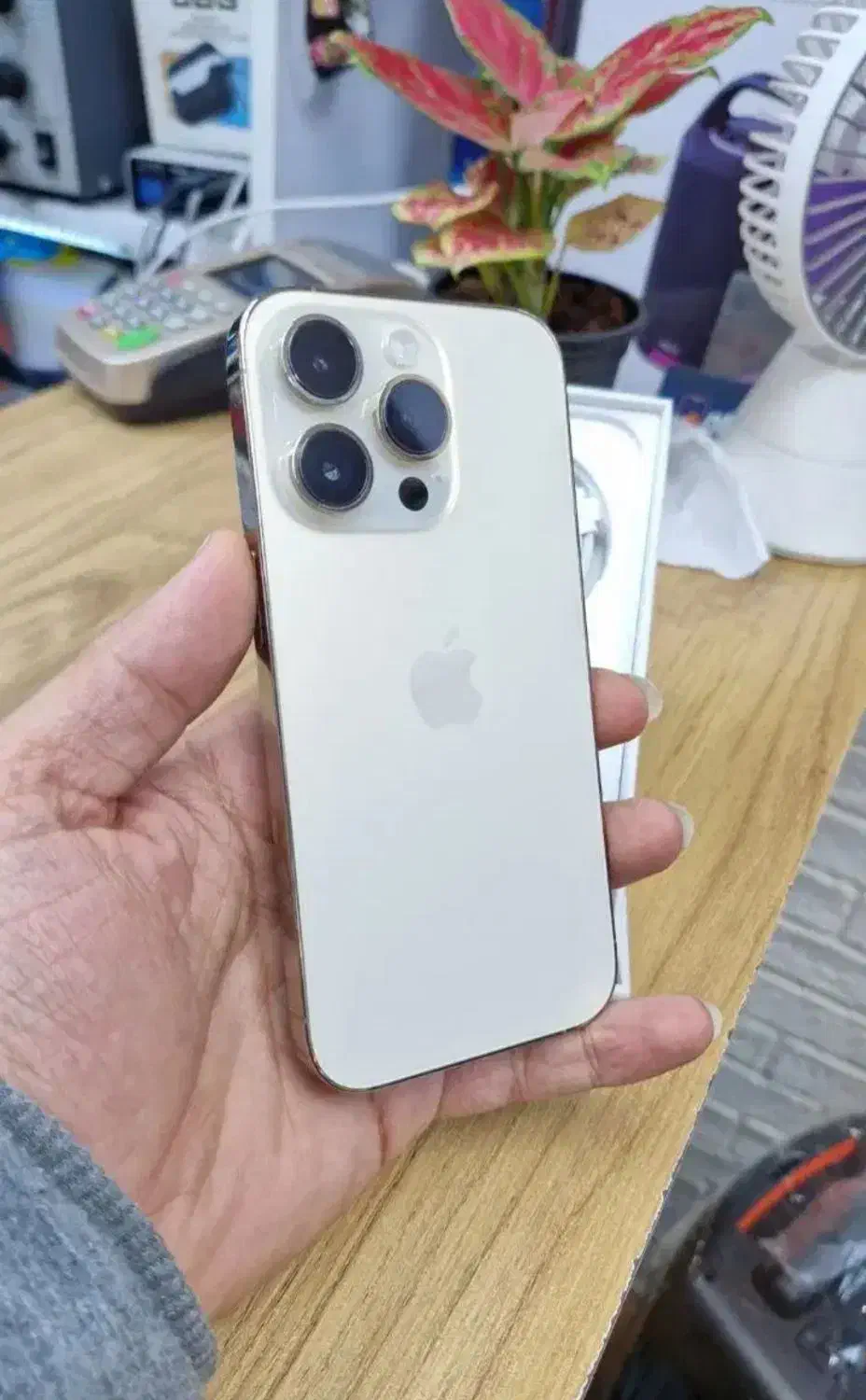 ایفون 14pro|موبایل|لاهیجان, امیرشهید|دیوار