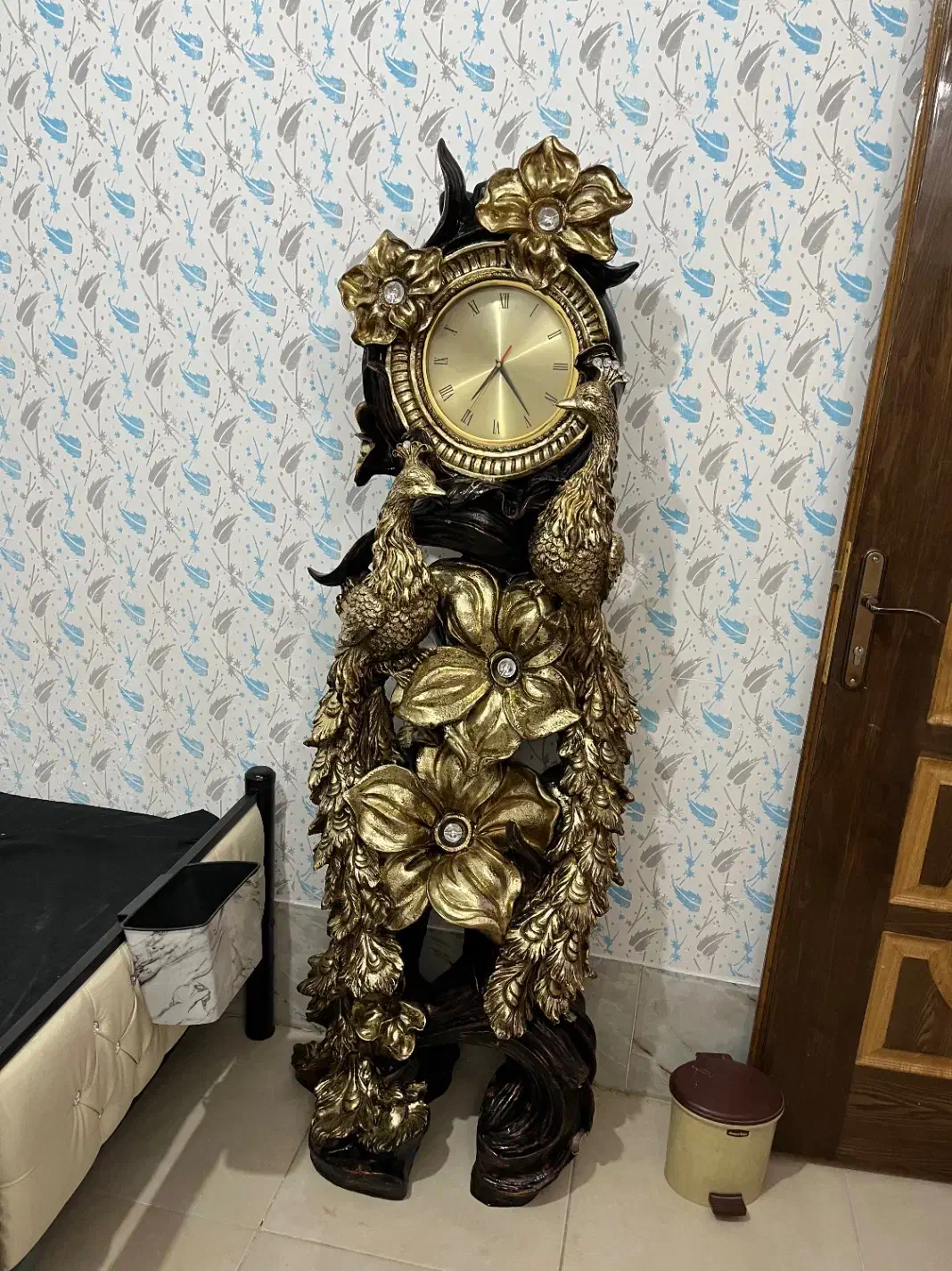 ساعت طاووسی|ساعت دیواری و تزئینی|جهرم, |دیوار