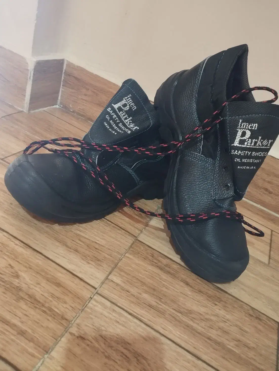 کفش کار|کیف، کفش، کمربند|سنندج, |دیوار