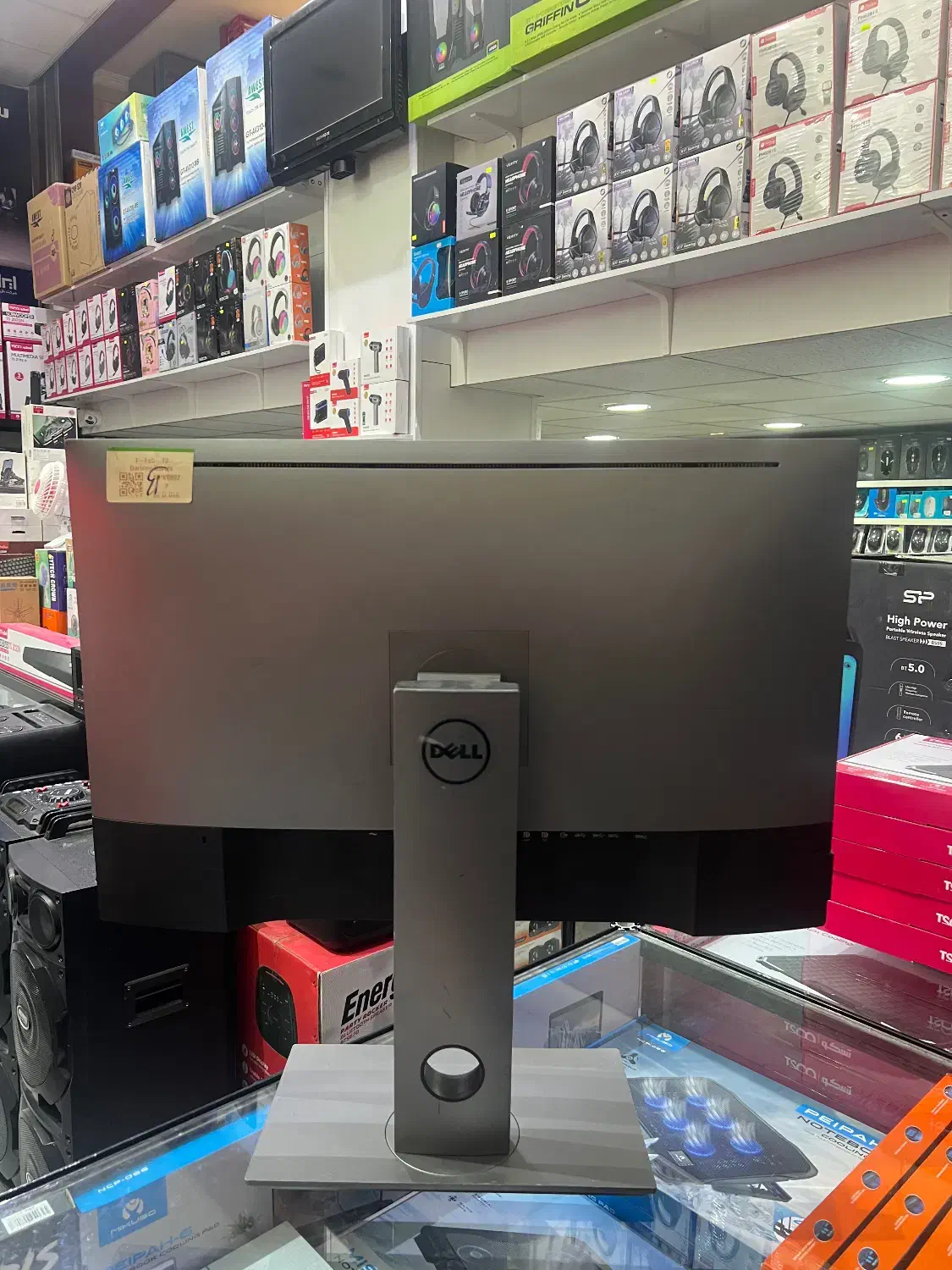 مانیتور ۳۰ اینچ2K گیمینگ و گرافیکیDELL|قطعات و لوازم جانبی رایانه|کرمان, |دیوار