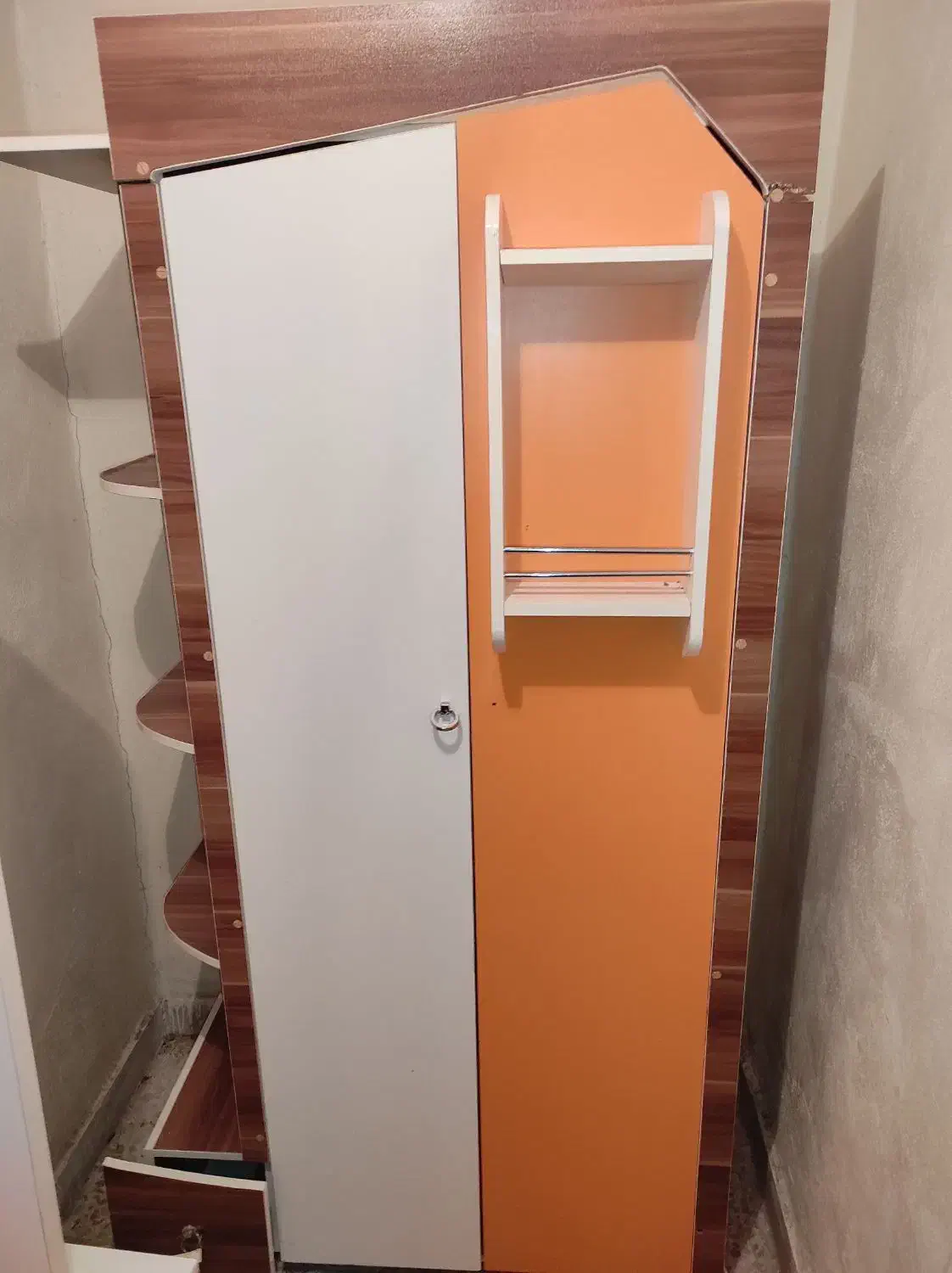 کمد لباس شیک و ویترین|جاکفشی، کمد، دراور|اردبیل, |دیوار