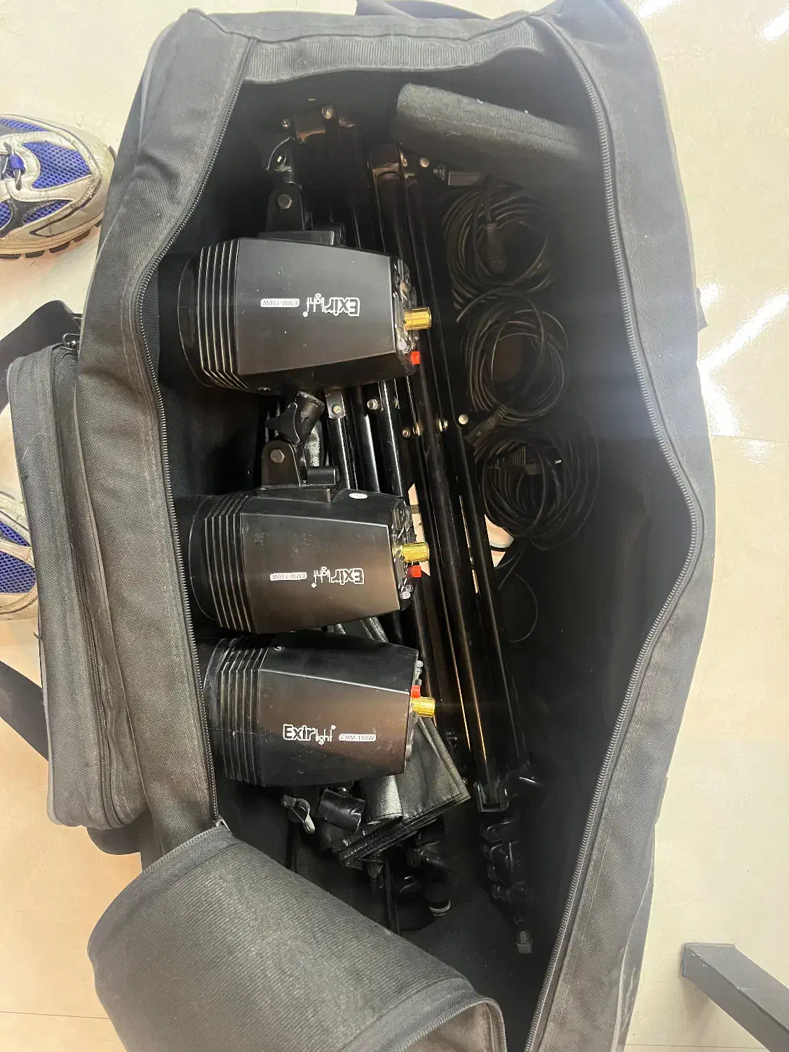 نور عکاسی(فلاش)|دوربین عکاسی و فیلمبرداری|مشهد, کوثر|دیوار