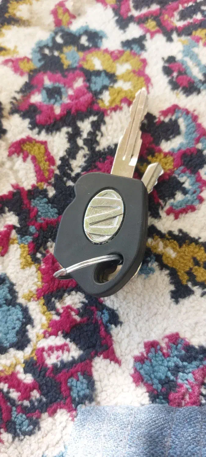 دسته کلید گم کردم|اشیا|کاشان, شهرک خاتم الانبیا (مسکن ملی کاشان)|دیوار