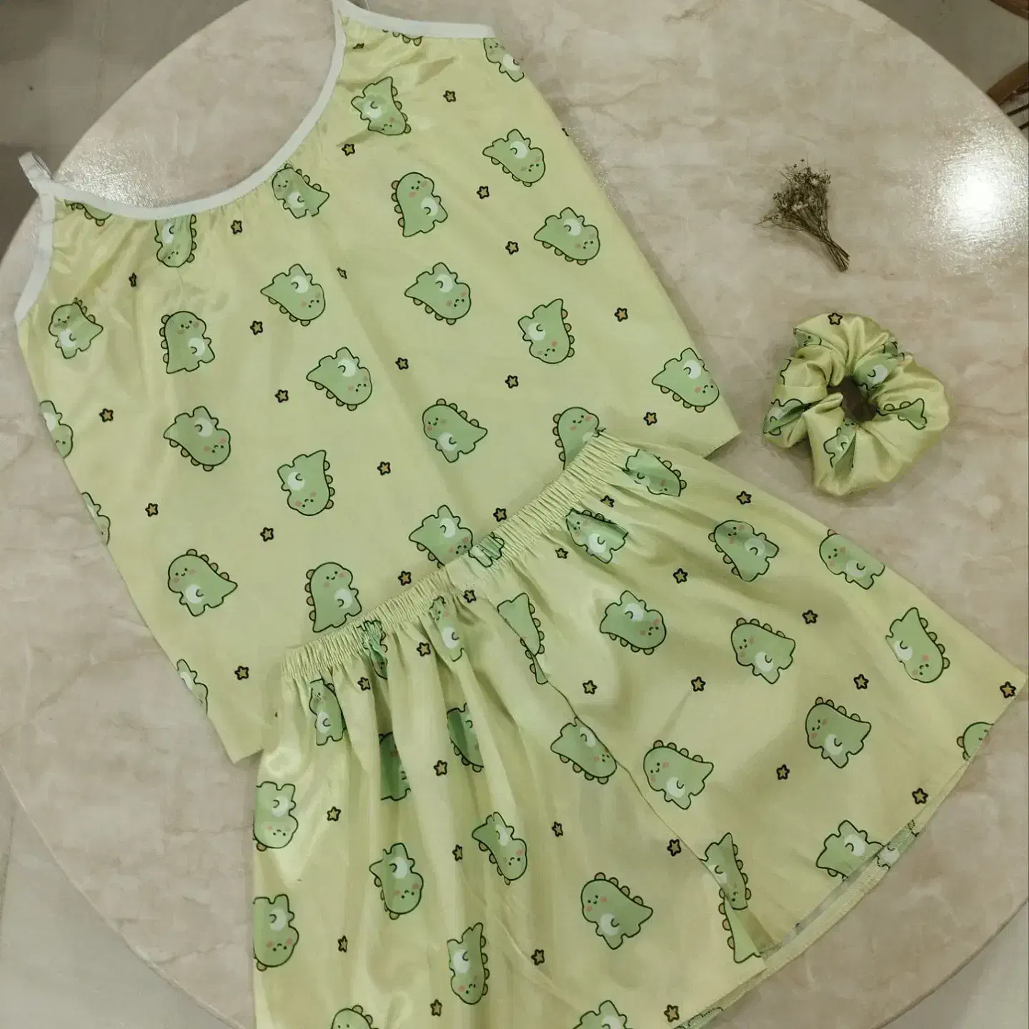 ست تاپ شورتک ساتن چاپی|لباس|سبزوار, هویزه|دیوار