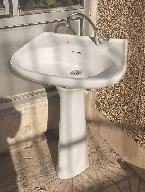 روشویی آماده تمیز و نو|لوازم سرویس بهداشتی|کرمانشاه, |دیوار