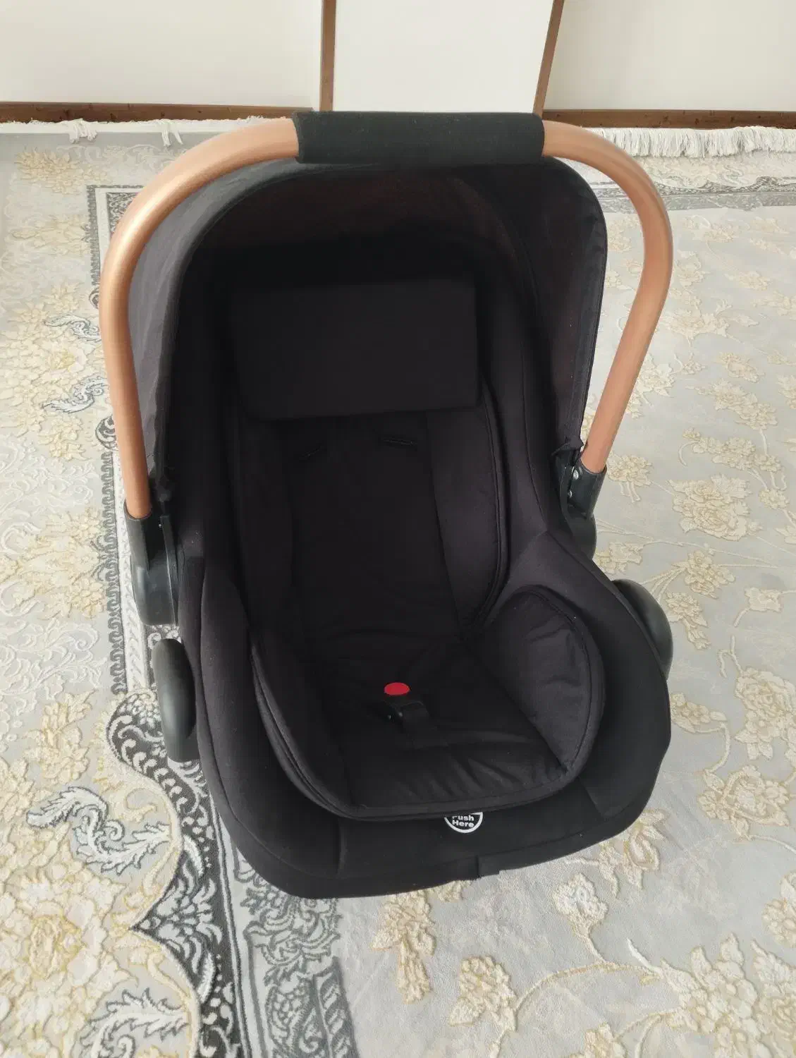 کریرمشکی|تخت و صندلی بچه|کهریزک, |دیوار