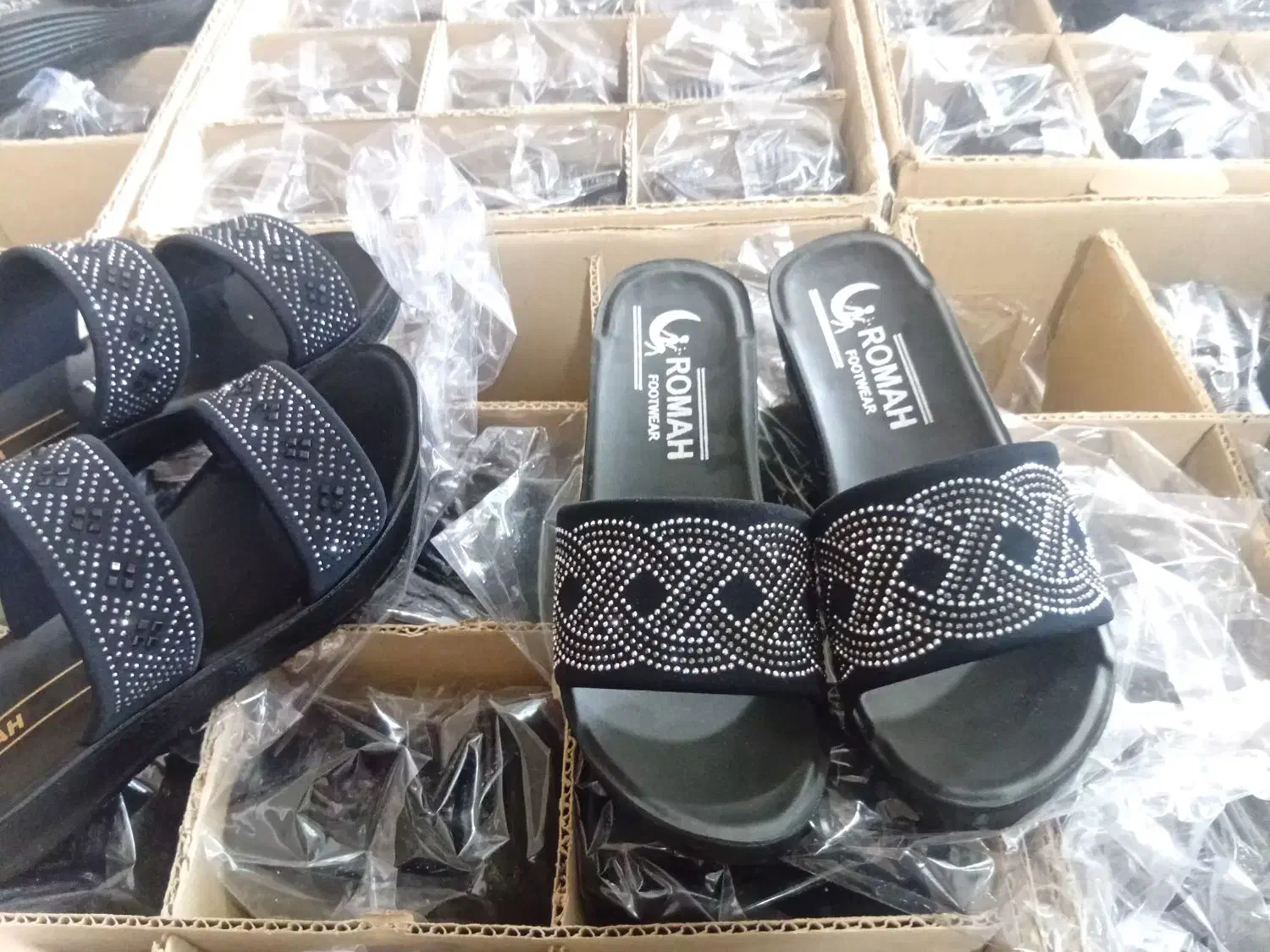 حراجستون دمپایی و کفش و ...|کیف، کفش، کمربند|شوشتر, |دیوار