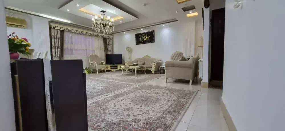 تک واحدی خوش نقشه / کوچه ۱۸ متری|فروش آپارتمان|رشت, شهرک شهید رجایی|دیوار