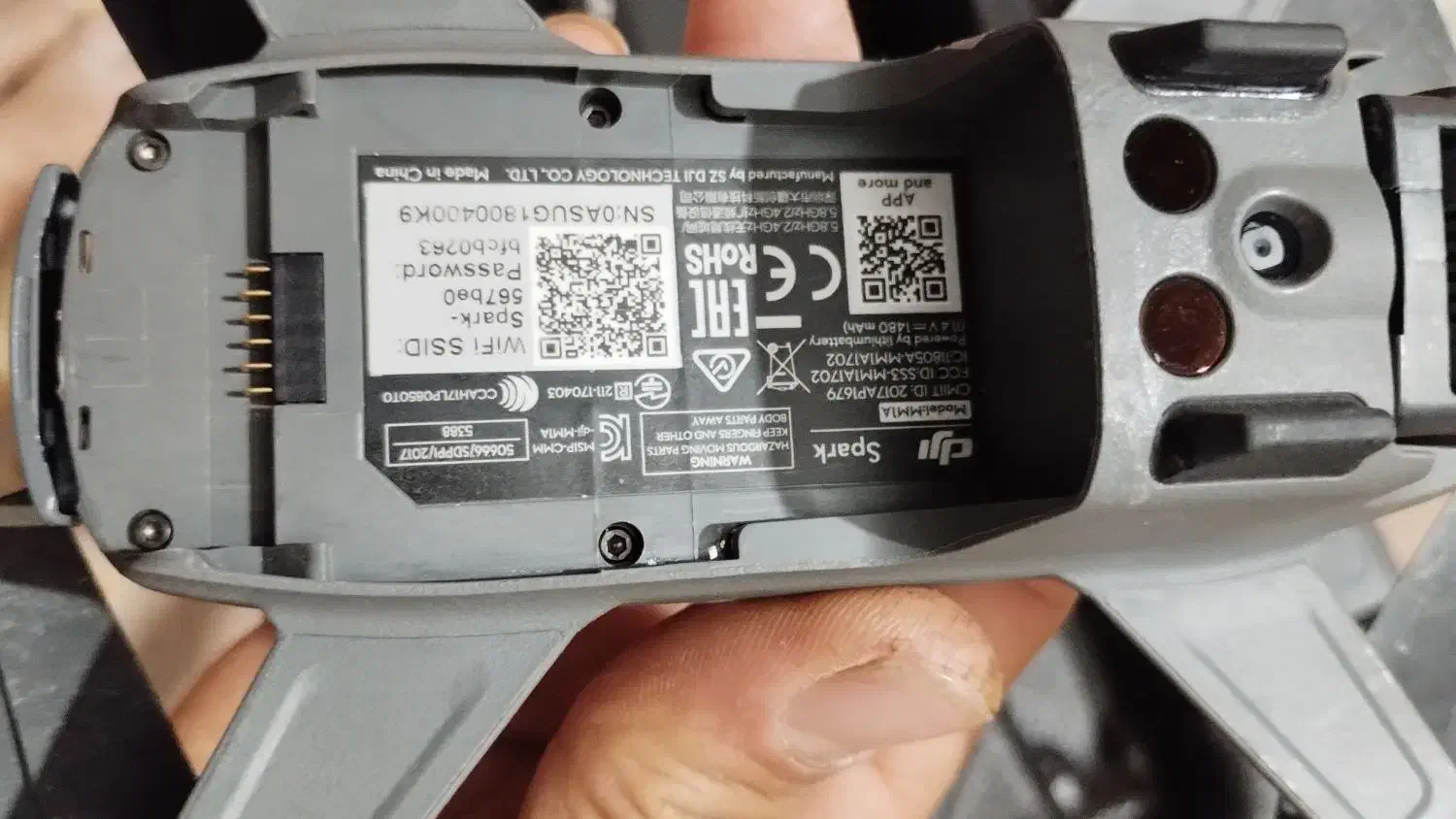 هلی شات کوادکوپتر حرفه ای کلیپ تبلیغاتی|دوربین عکاسی و فیلم‌برداری|شوشتر, |دیوار