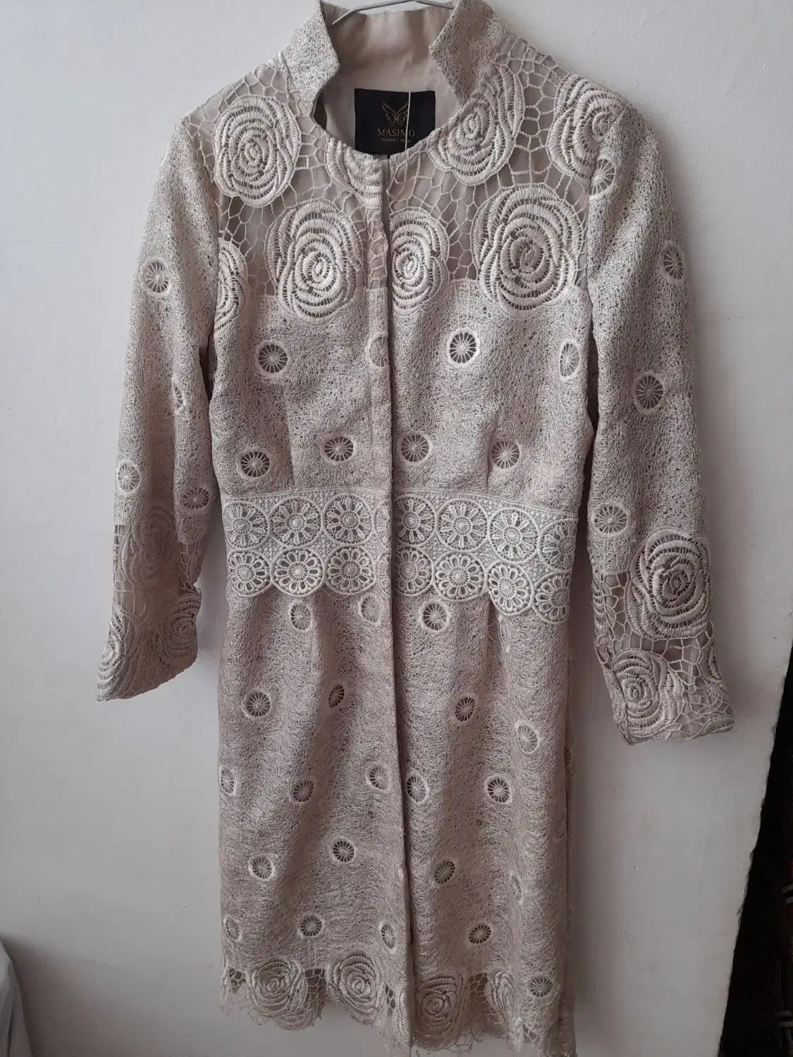 لباس|لباس|تربت‌حیدریه, مظفریه|دیوار