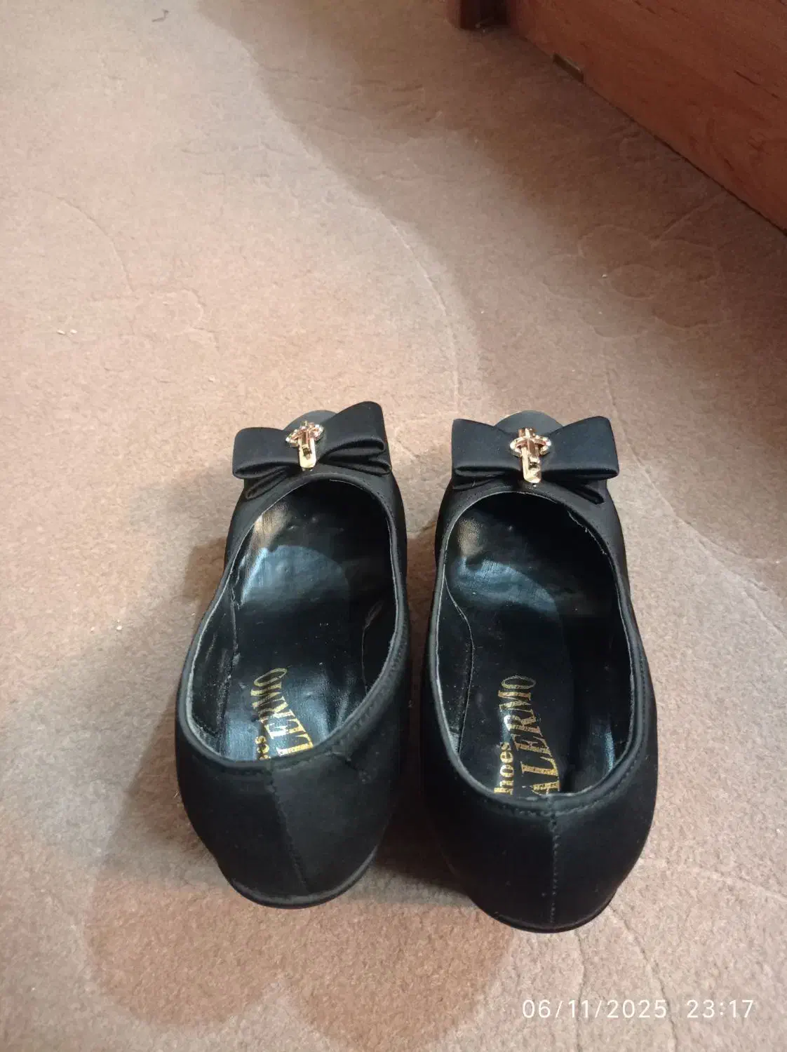 دو عدد صندل یک کفش تمیز اصلا پوشیده نشده|کیف، کفش، کمربند|شاهینشهر, برخوار غرب|دیوار