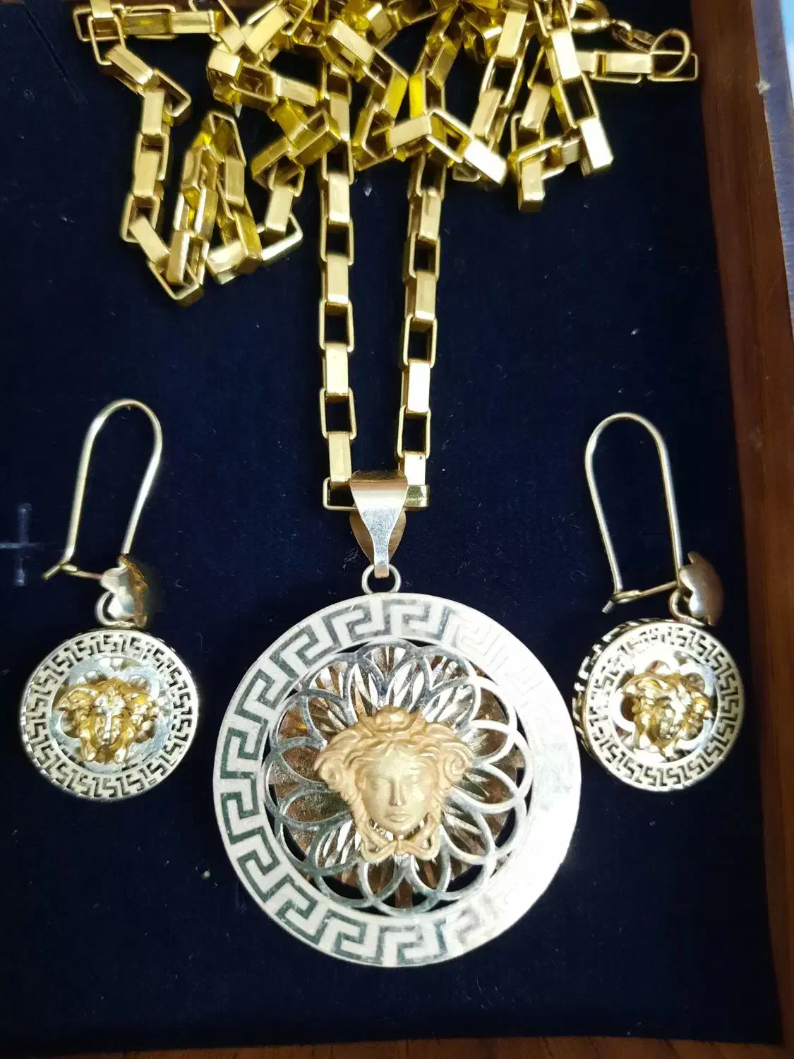 سرویس ورساچه|جواهرات|جهرم, |دیوار