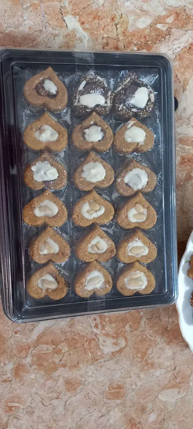 شعریه خونگی بهترین هدیه برای یلدا|خوردنی و آشامیدنی|قم, شهرک شهرداری|دیوار