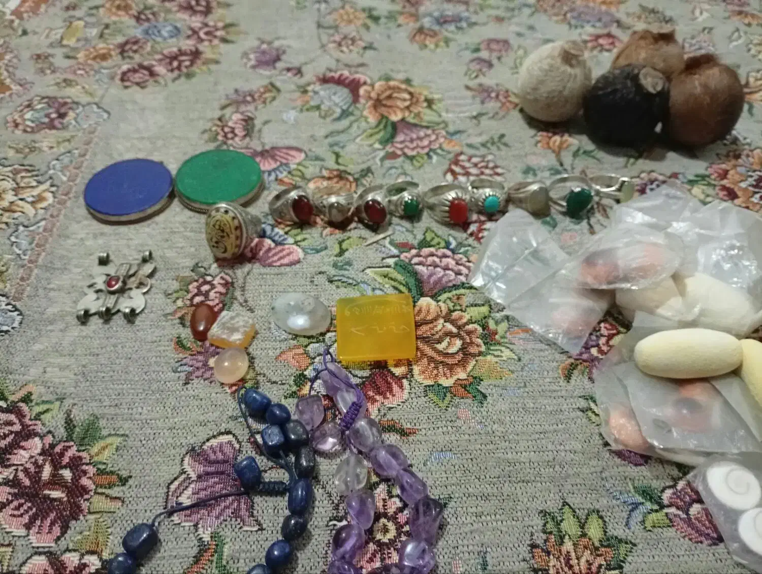 انگشترهاینقره.نگین.مدال.آویز|جواهرات|تبریز, |دیوار