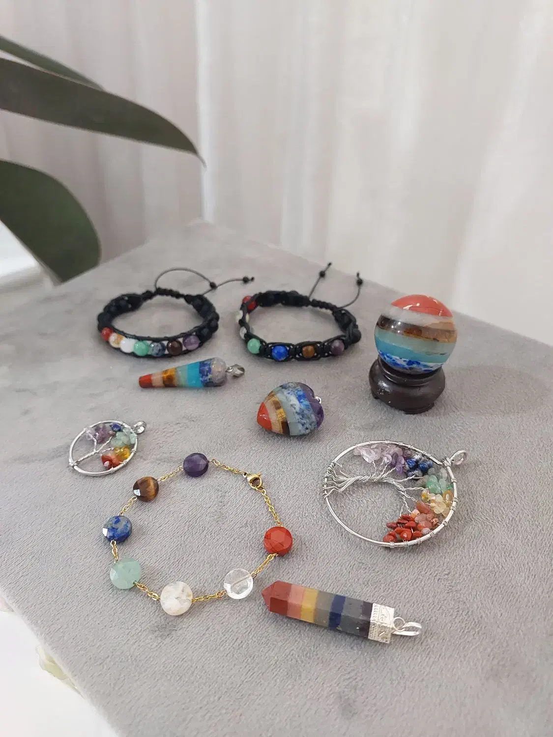 دستبند سنگی چرم و عناصر|بدلیجات|مشهد, چهارچشمه|دیوار