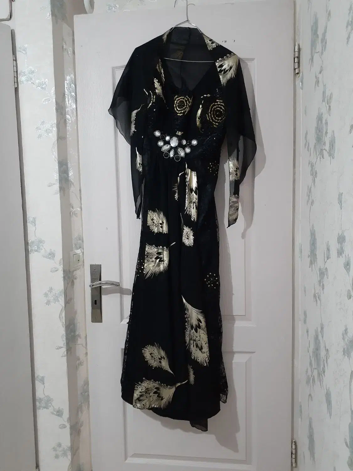 پیراهن مجلسی|لباس|کرج, کوی فرهنگ|دیوار