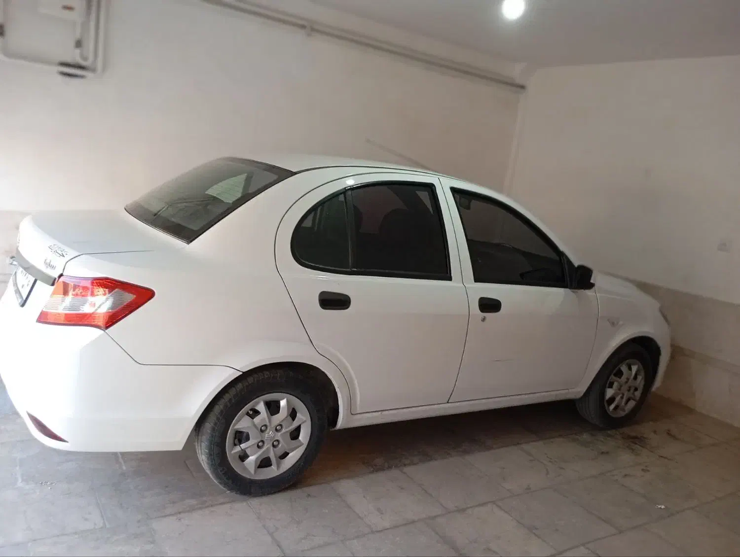 ساینا مدل ۹۸ در حد نو|خودرو سواری و وانت|بروجرد, |دیوار