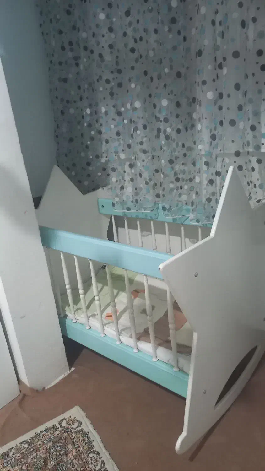 گهواره نوزاد کاملا نو|تخت و صندلی بچه|مشهد, نوید|دیوار