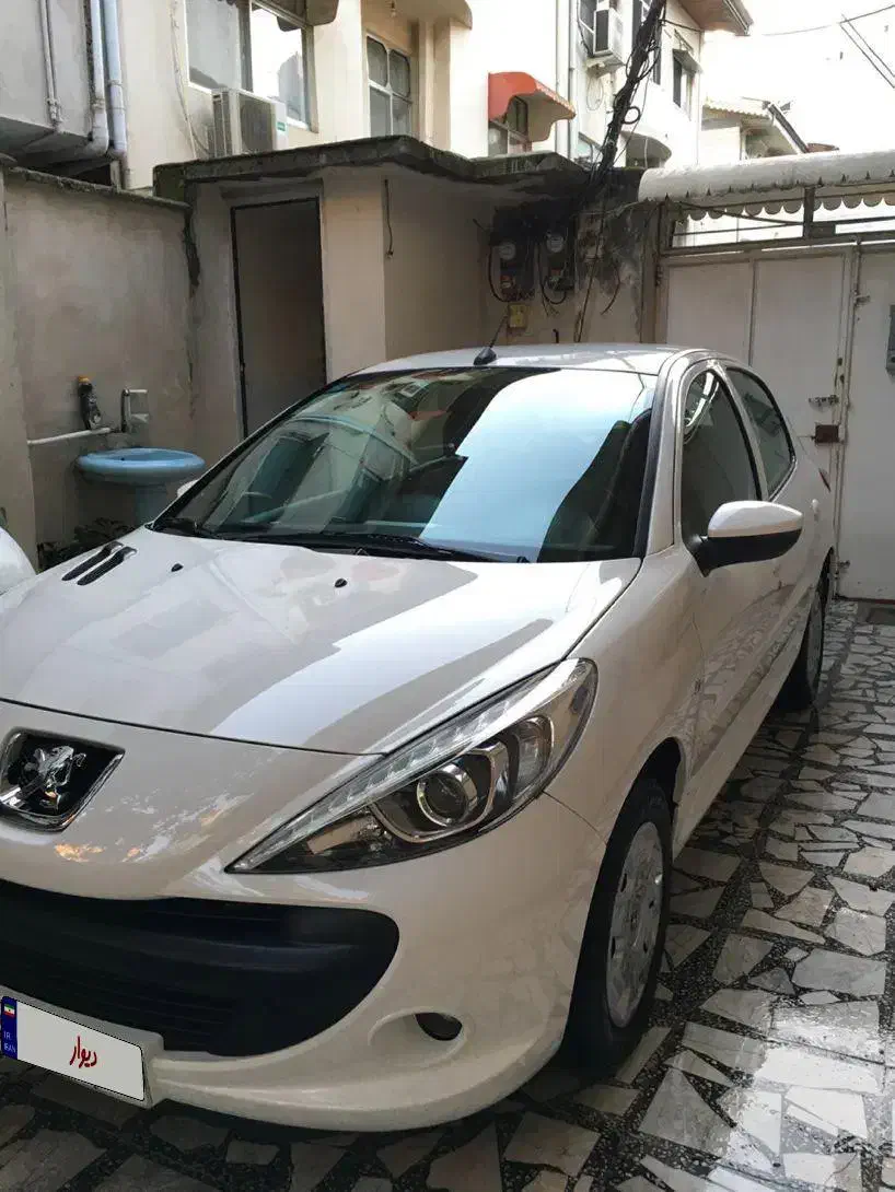 ۲۰۷دنده ای|خودرو سواری و وانت|رشت, کوی حسینی|دیوار