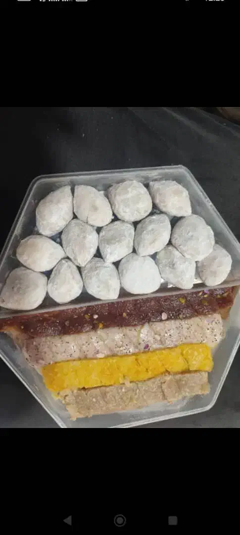 شیرینی و باقلوا مخصوص شب یلدا|خوردنی و آشامیدنی|شیراز, لاله|دیوار