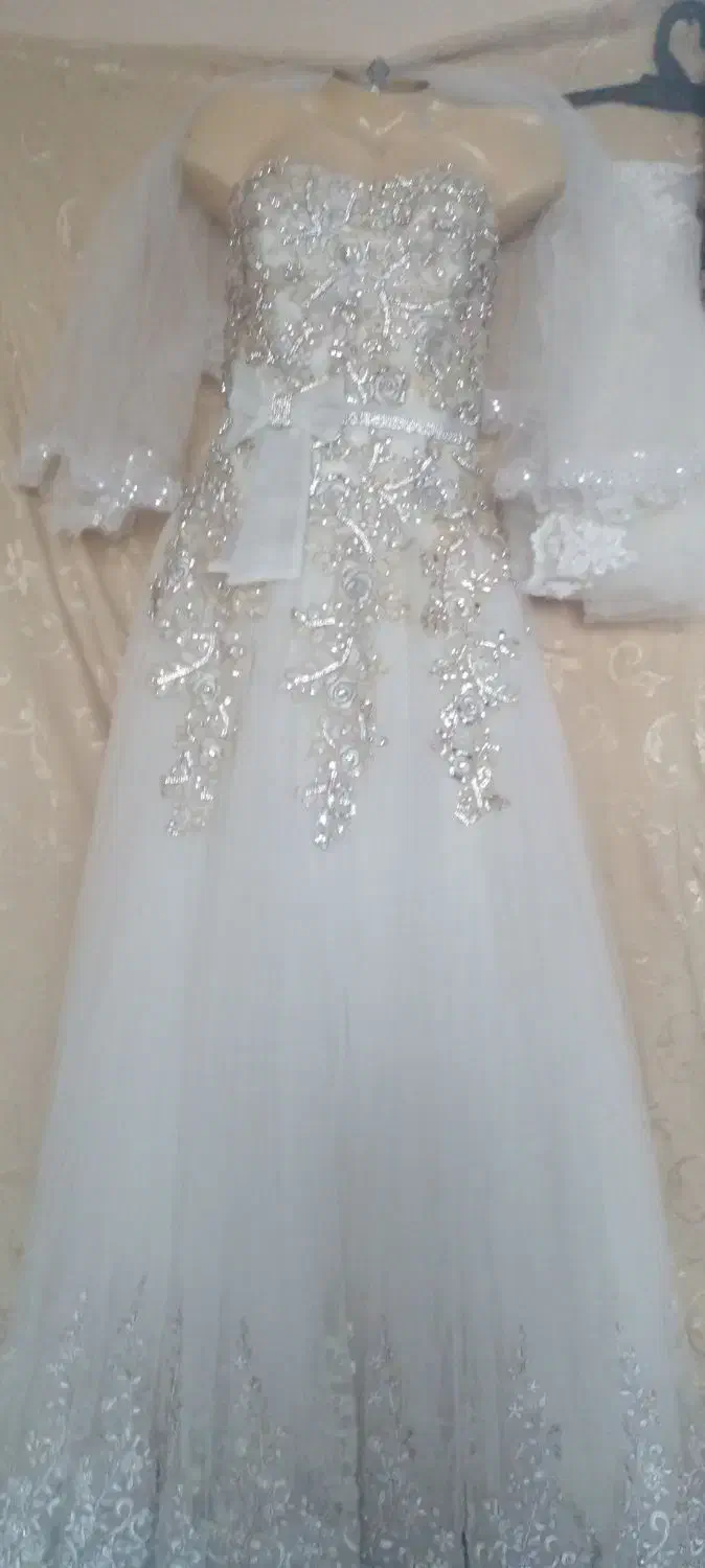 لباس عروس فروشی به قیمت ارزان|لباس|تربتحیدریه, رباط سفلی|دیوار