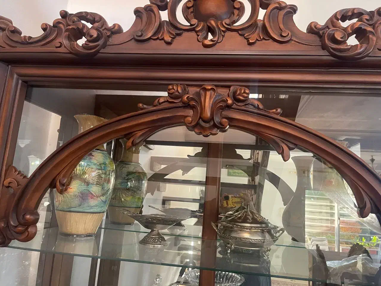 بوفه چوب گردو|بوفه، ویترین، کنسول|چمستان, |دیوار