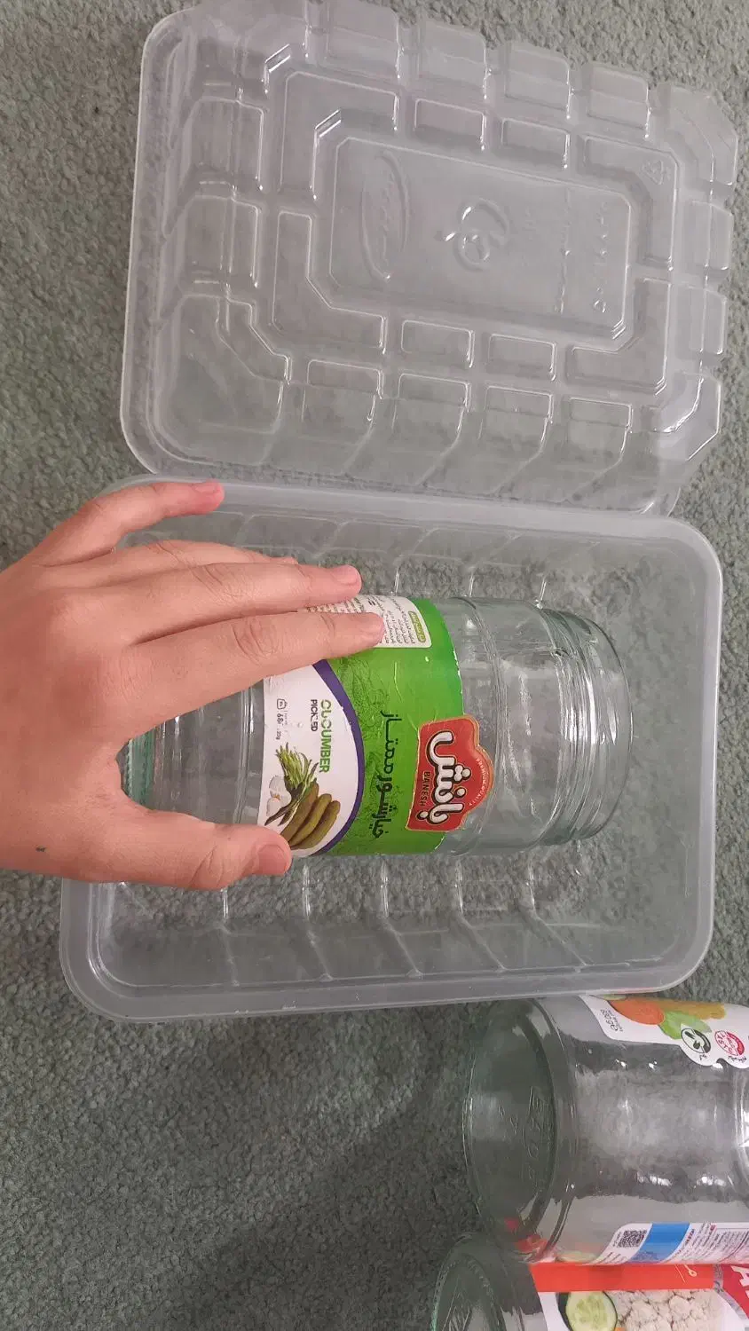 تعدادی وسیله به قیمت مناسب|ظروف نگهدارنده، پلاستیکی، یکبارمصرف|قم, یزدانشهر|دیوار