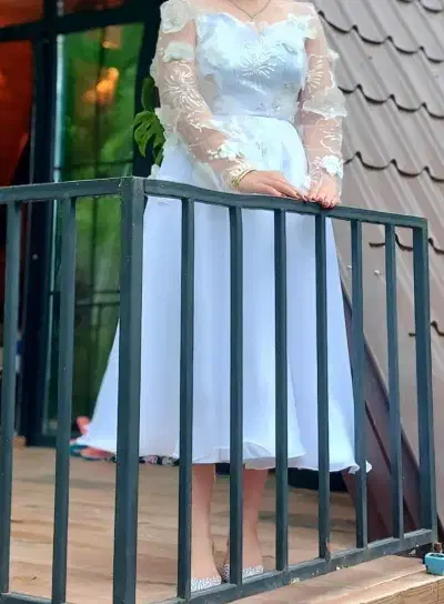 لباس نامزدی|لباس|رشت, لاکان شهر|دیوار