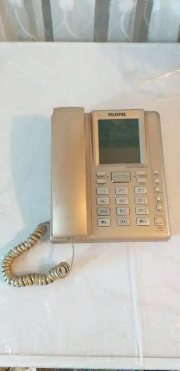 تلفن رو میزی فوجی تل|تلفن رومیزی|مشهد, امامیه (شهرک غرب)|دیوار