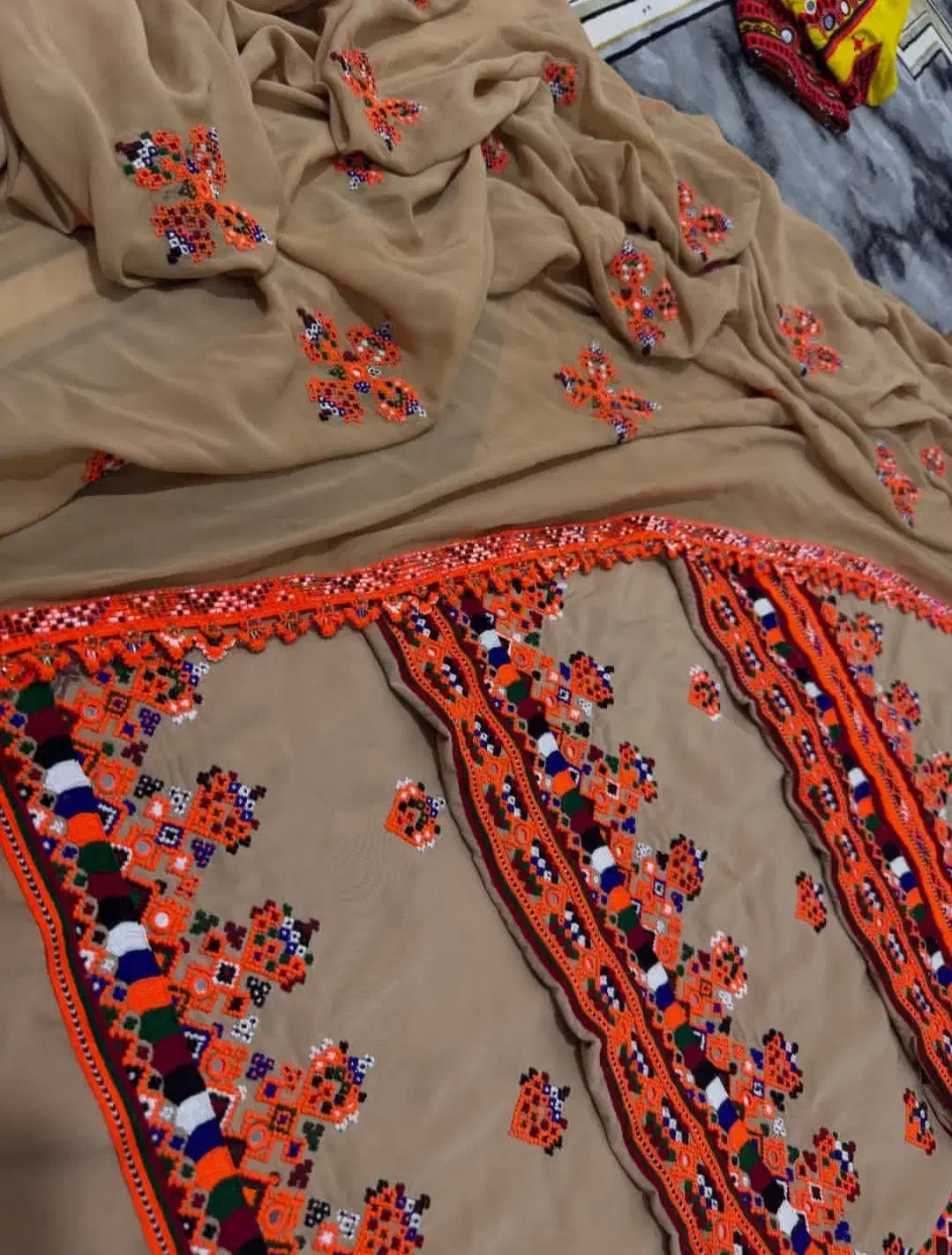 لباس بلوچی|لباس|ایرانشهر, |دیوار