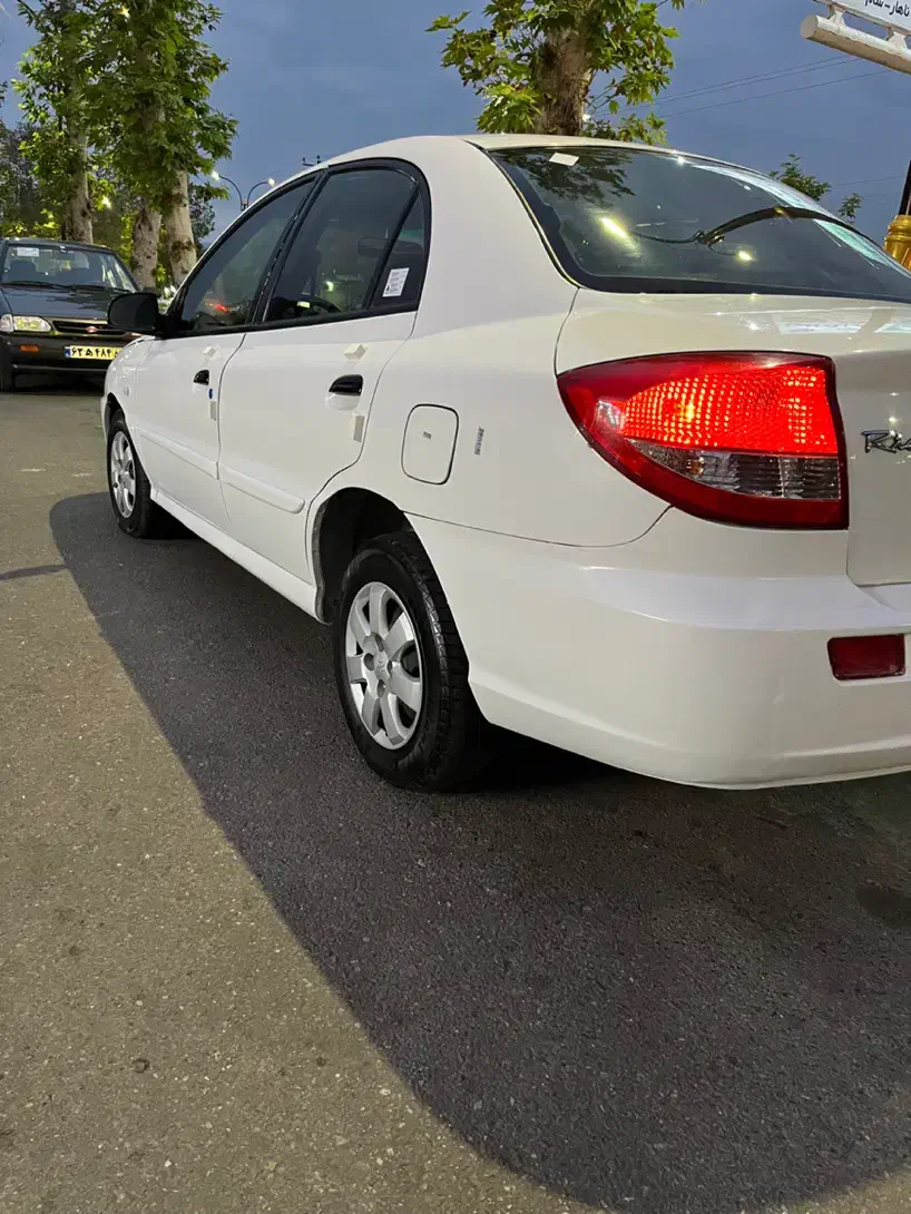 ریو مدل 87 بی رنگ|خودرو سواری و وانت|رشت, استقامت ۱|دیوار