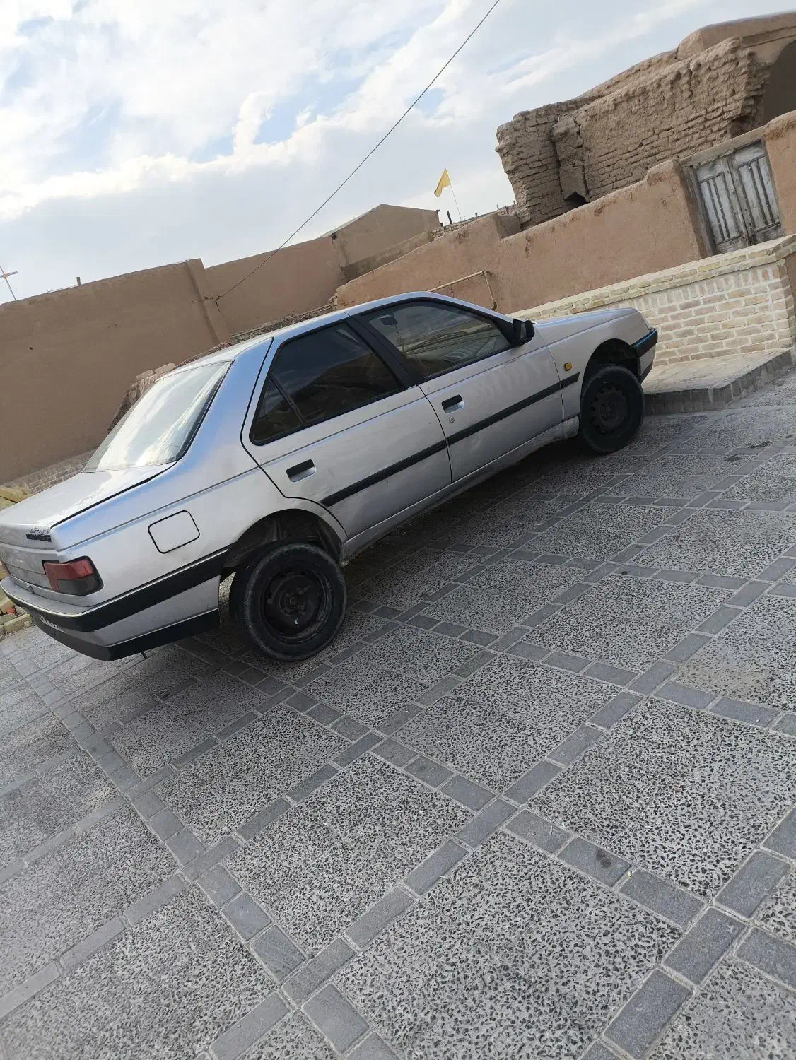 پژو مدل ۸۶ فوری فوری|خودرو سواری و وانت|یزد, |دیوار