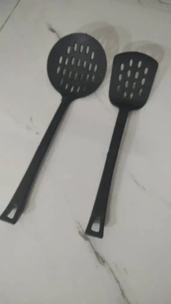 سرویس ۸ پارچه تفلون(نو)|ظروف پختوپز|تهران, نیروی هوایی (پیروزی)|دیوار