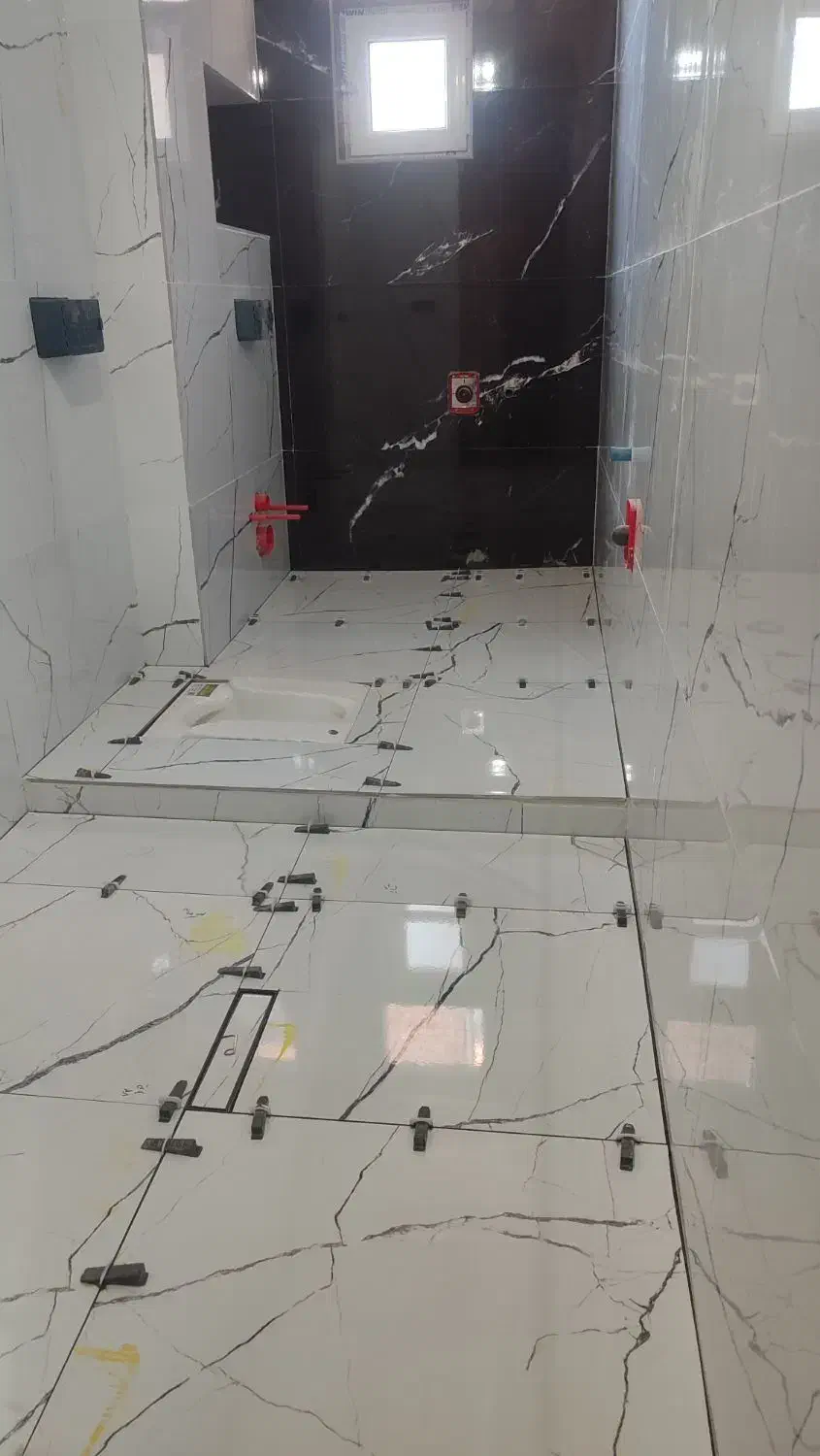 نیازمند شاگرد برایه کاشی کاری هستم|استخدام معماری، عمران و ساختمانی|میاندوآب, |دیوار