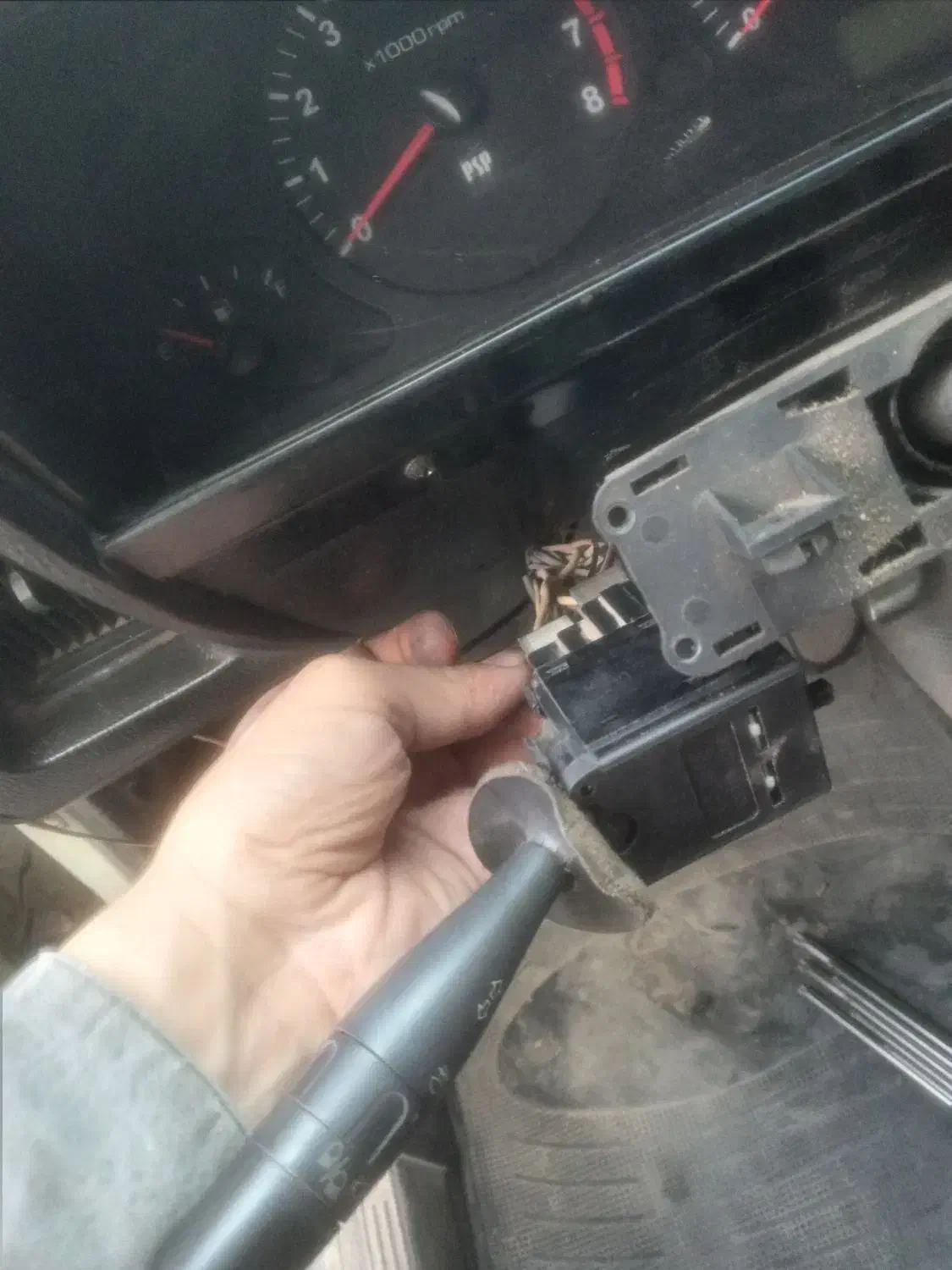 خدمات برق خودرو میلاد|خدمات موتور و ماشین|اردبیل, |دیوار