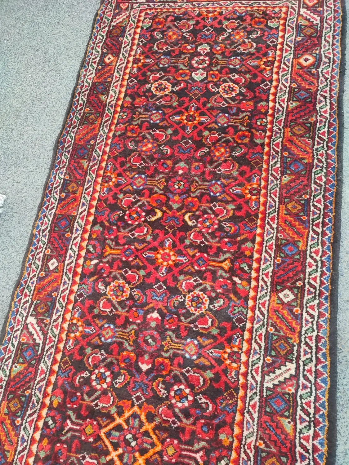 یک عدد کناره ۴ متری|فرش|قم, نیروگاه|دیوار