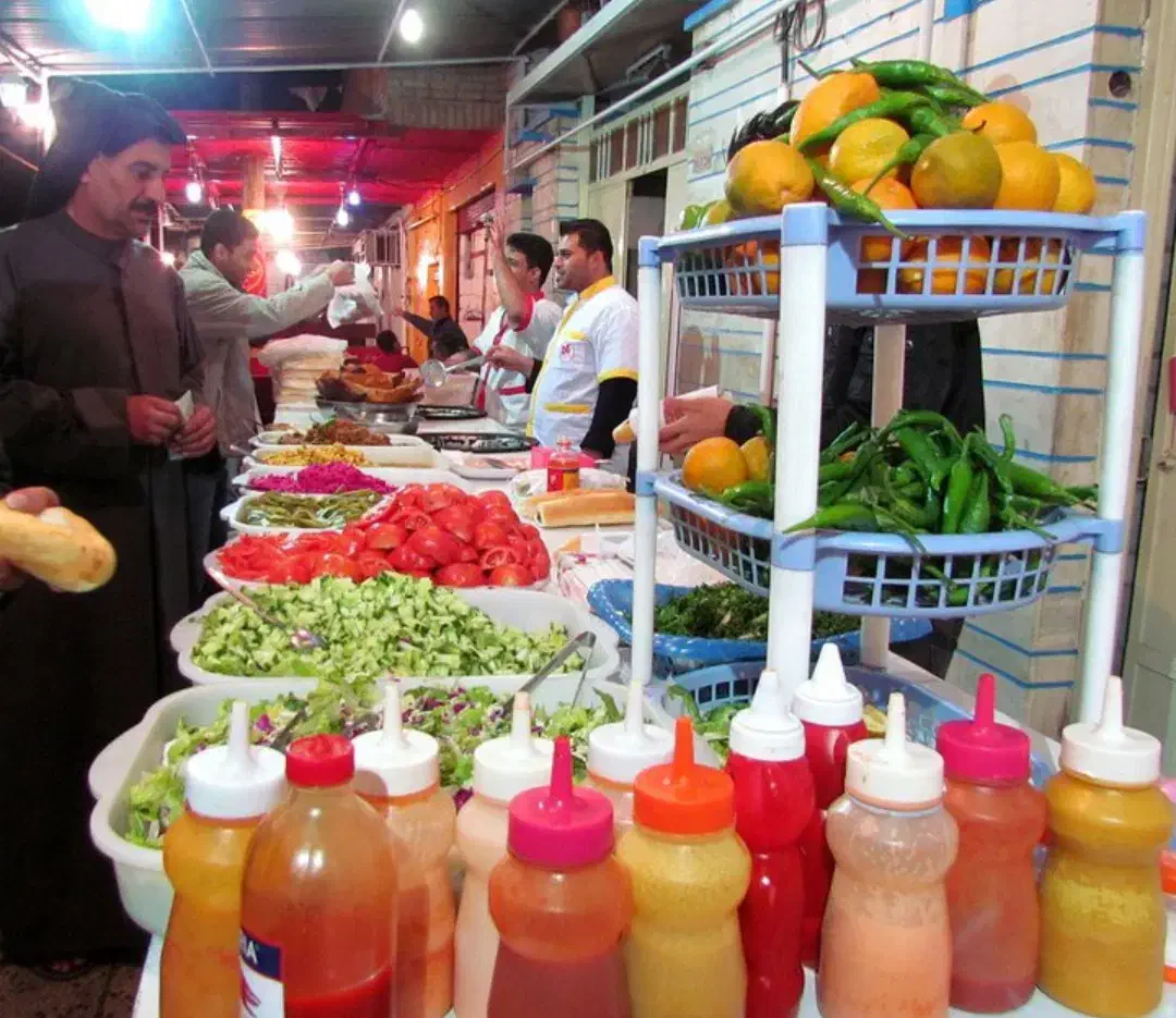 استخدام نیرو فلافل وساندویچ ساعت شش تا چهار صبح|استخدام خدمات فروشگاه و رستوران|اندیمشک, |دیوار
