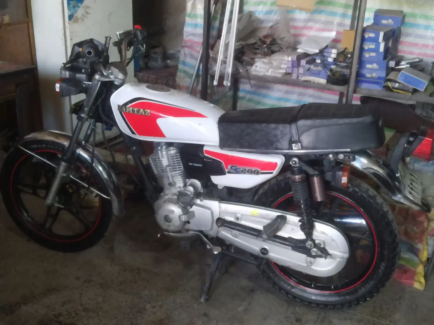 هندا 200همتاز|موتورسیکلت|بروجرد, |دیوار