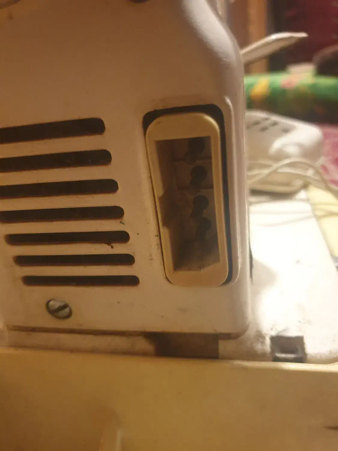 چرخ خیاطی|چرخ خیاطی و ریسندگی|گنبد کاووس, |دیوار