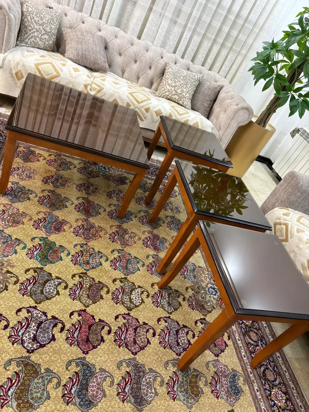 میز و ۳تا عسلی|مبلمان خانگی و میز عسلی|تهران, قاسمآباد|دیوار