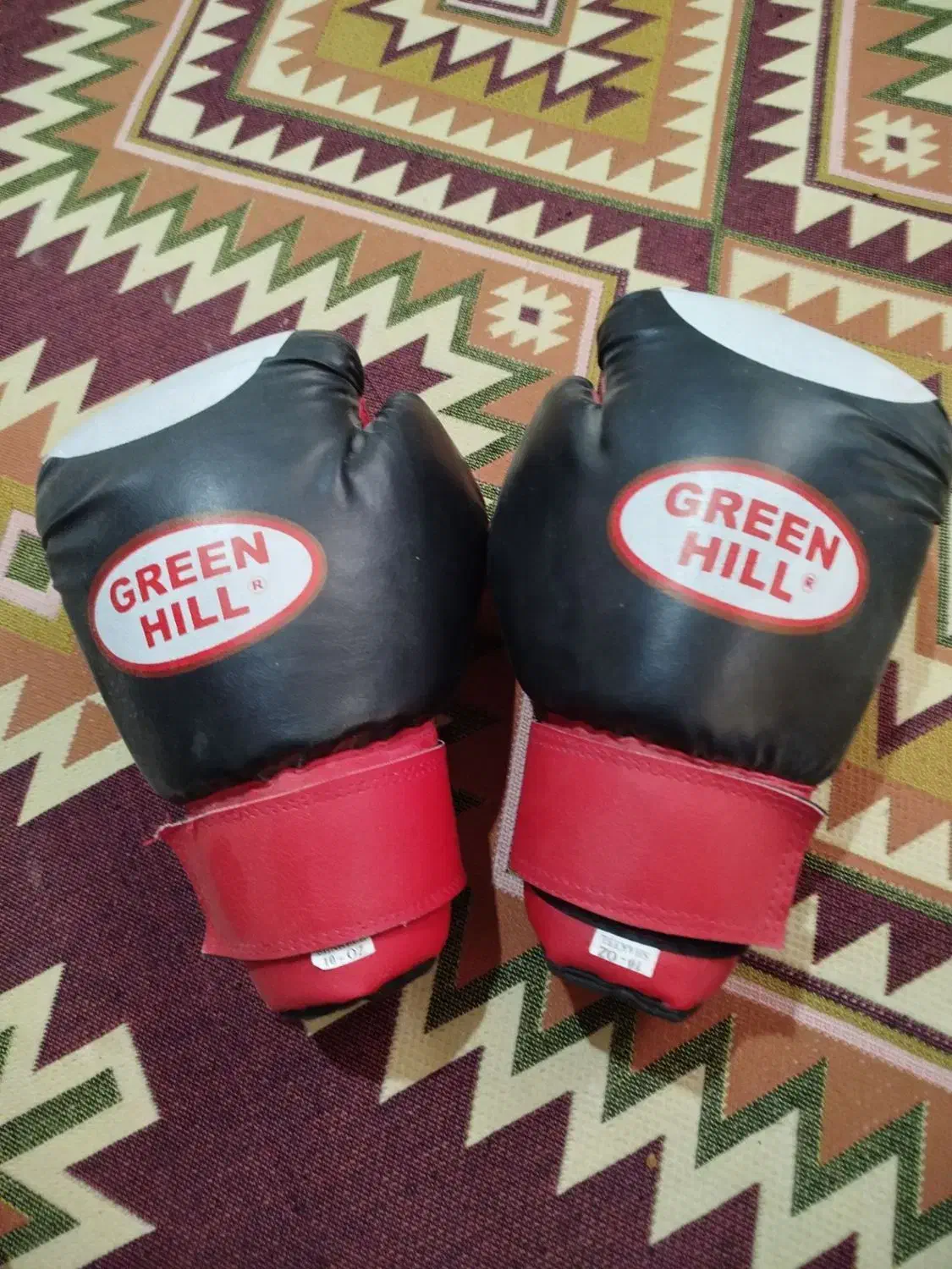 دستکش بوکس گرین هیل سایز ۱۰|تجهیزات ورزشی|تربت‌حیدریه, بی بی حسنیه|دیوار