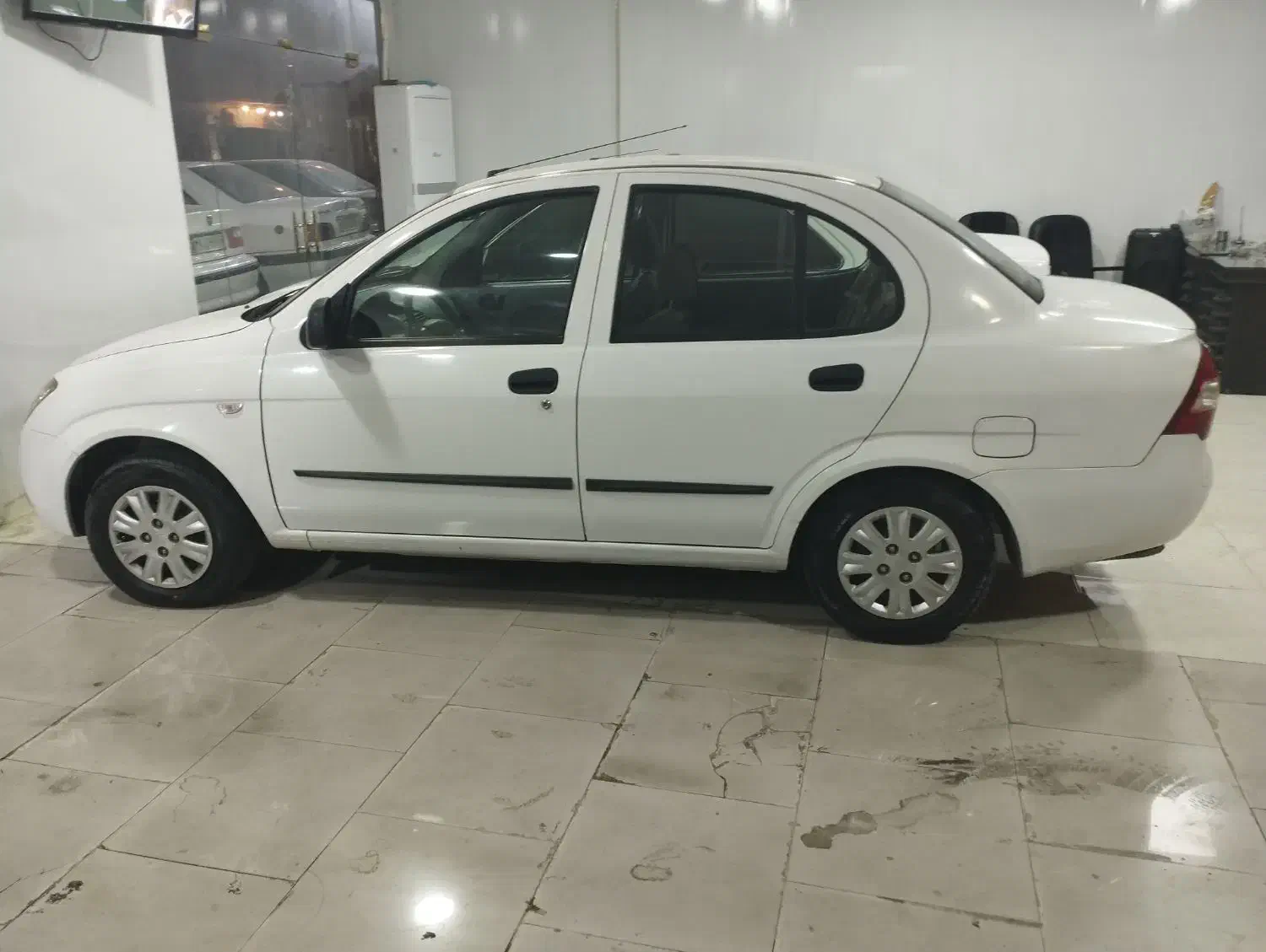 تیبا تک سوز مدل 1401|خودرو سواری و وانت|کاشان, پشت شهربانی|دیوار