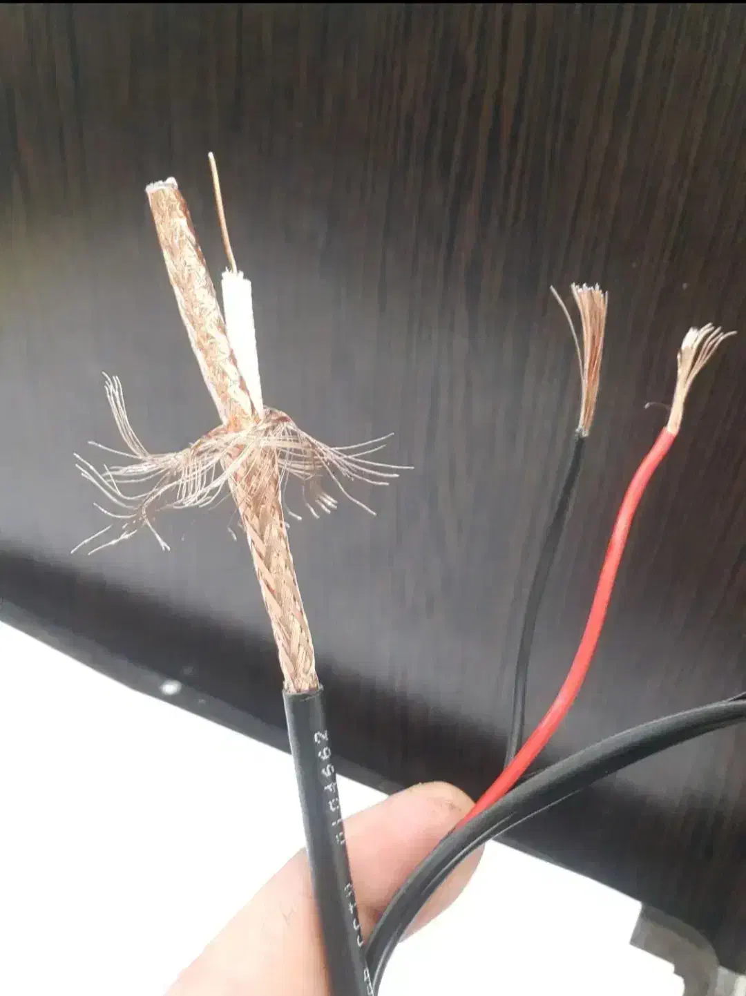 کابل دوربین بغل برق|دوربین مداربسته|اهواز, گلستان|دیوار