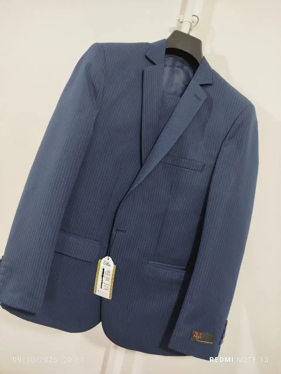 کت وشلوار نو|لباس|کنگاور, |دیوار