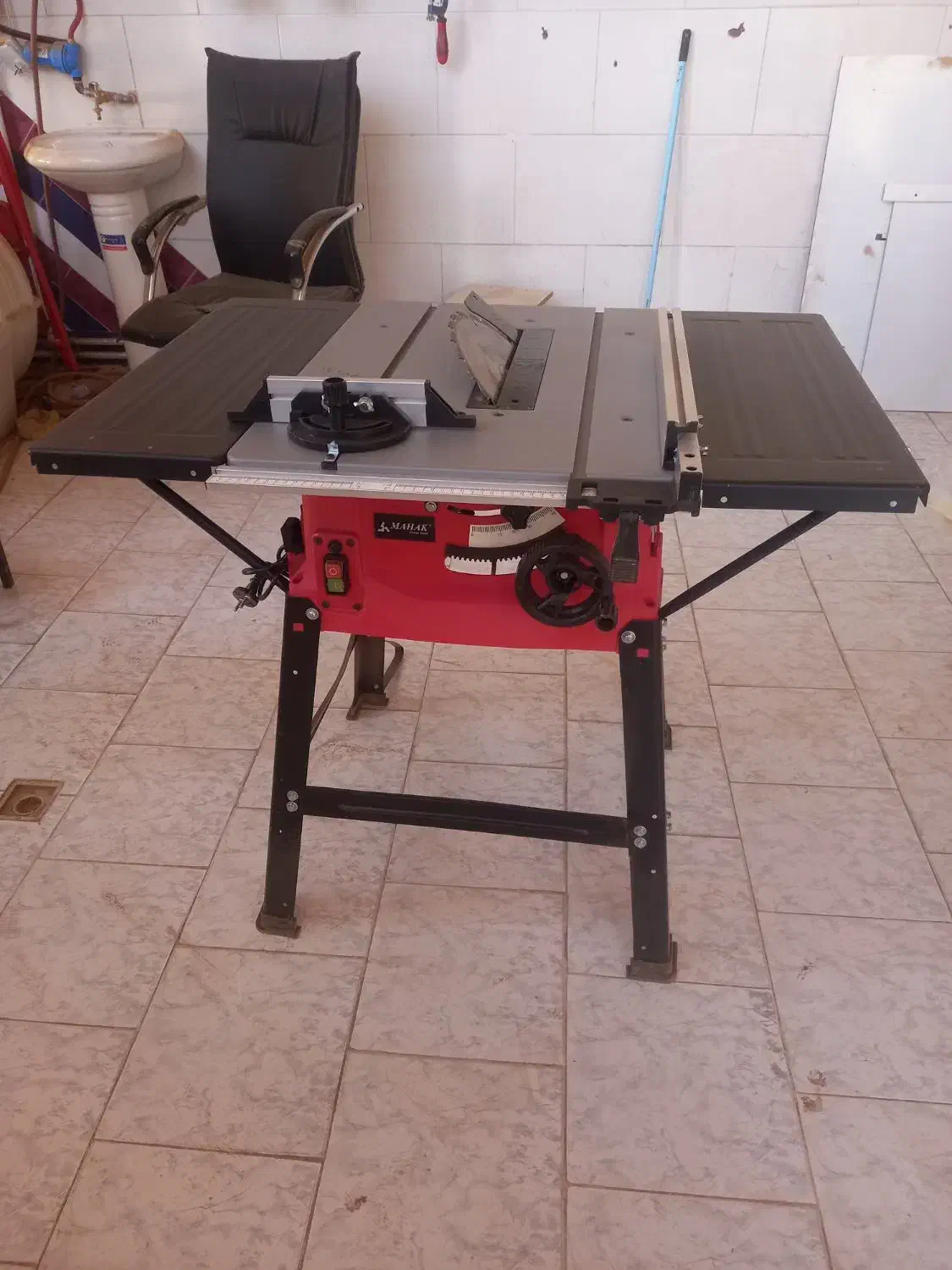 میزبرش ساده ومیز برش زاویه زن ساختمانی|ماشین‌آلات صنعتی|ارومیه, |دیوار