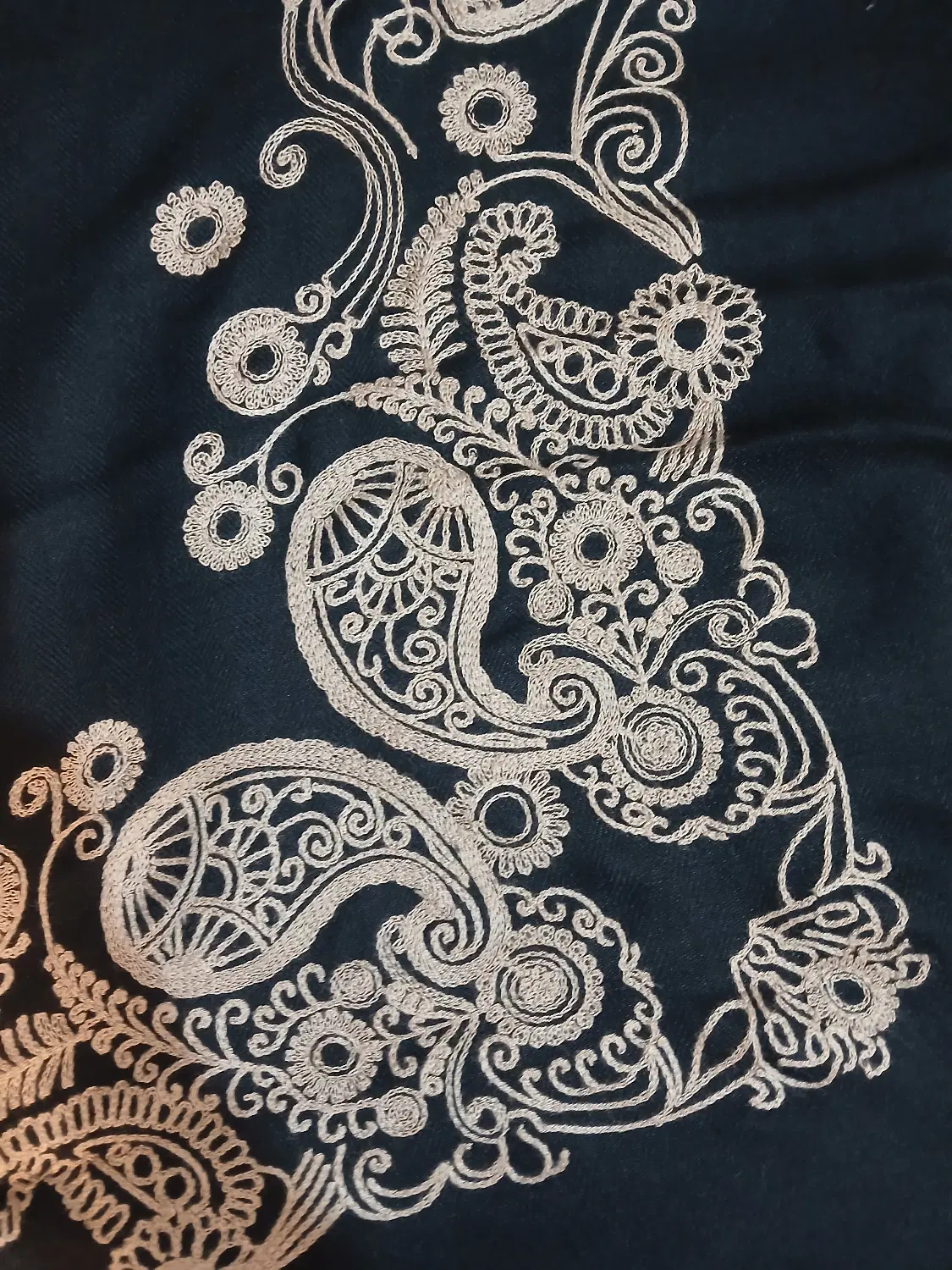 روسری|لباس|بابل, |دیوار