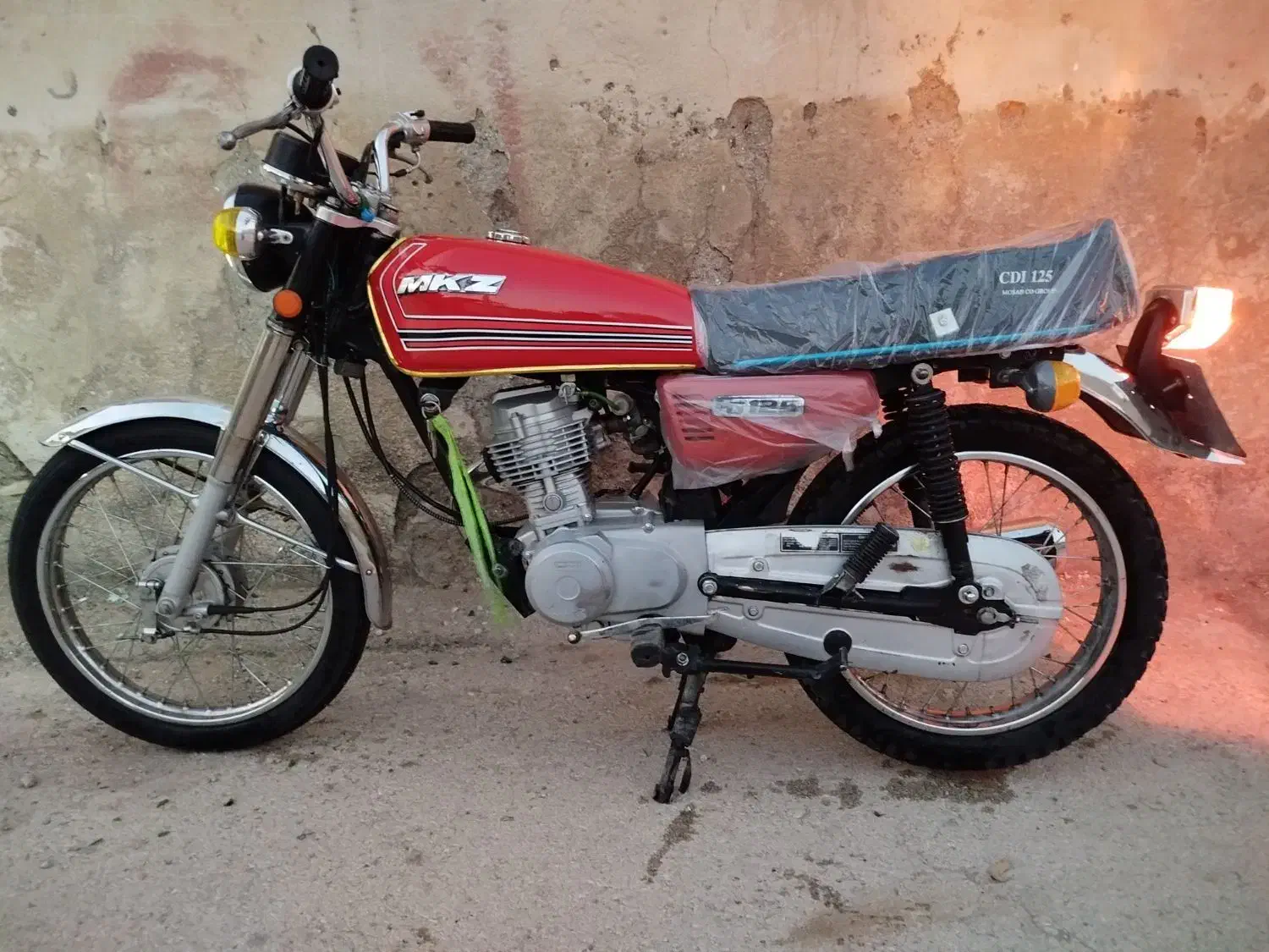 موتور چراغ گرد MKZ125|موتورسیکلت|خرم‌آباد, |دیوار